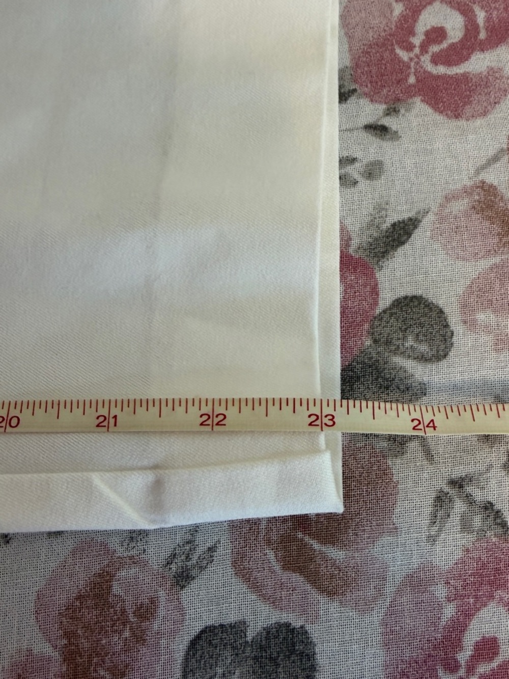 Lane Bryant White Capri Pants - Picture 11 of 11